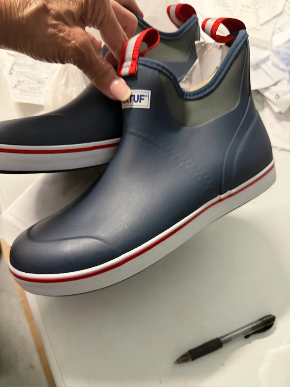 Extra tough men’s size 9 blue rainboot  new without box 4424